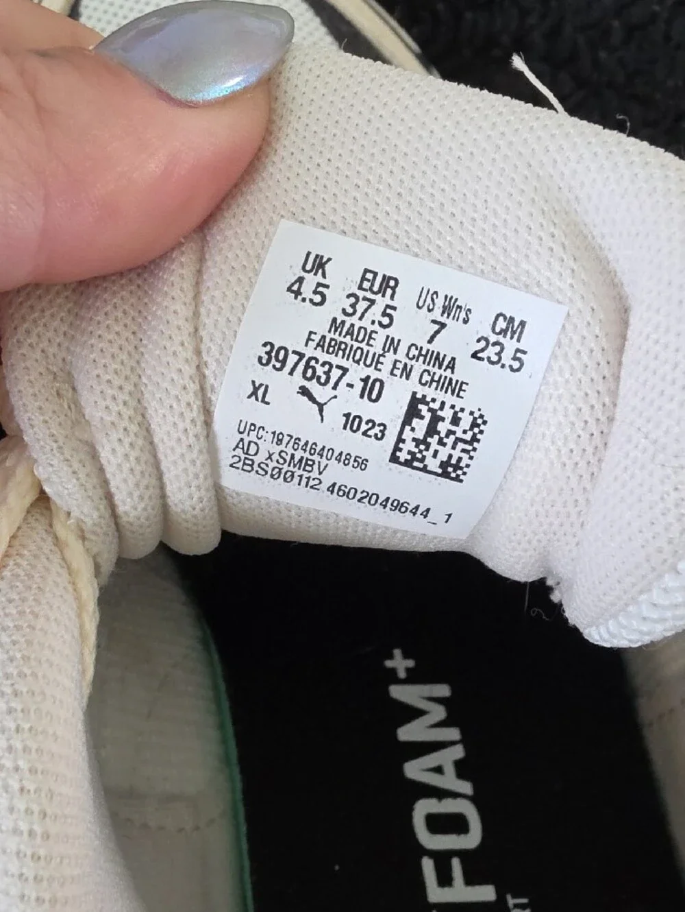 Puma Cream and Black Retro Runner Sneakers